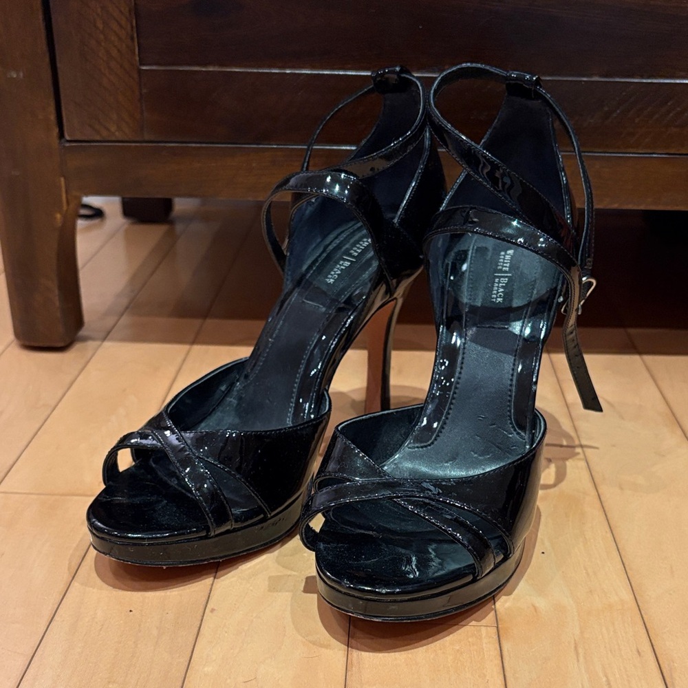 White House Black Market Glossy Black Heels